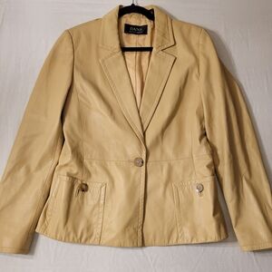 Dana Buchman Women's Cream Lambskin Jacket